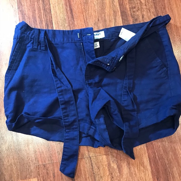 Old Navy shorts - Picture 1 of 1